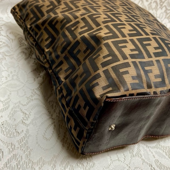 Vintage Fendi Zucca Brown Canvas Tote Hand Bag 14in x 13in x 4in - Picture 9 of 13
